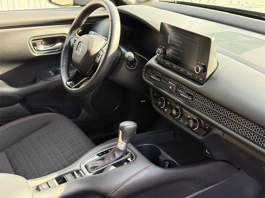 Used 2023 Honda HR-V Sport image 8