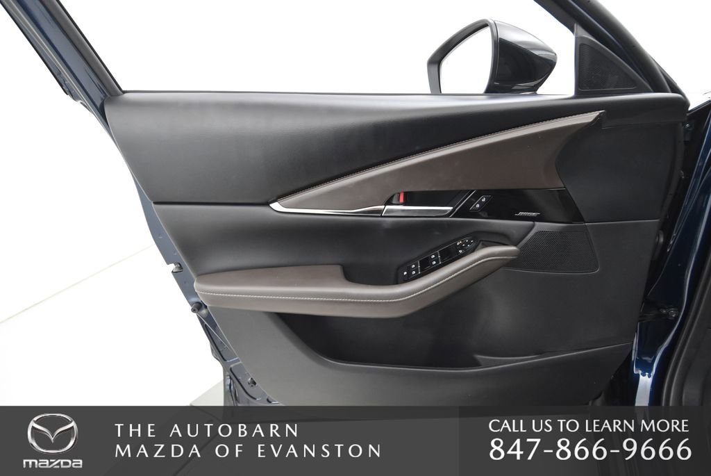 Used 2025 MAZDA CX-30 2.5 Turbo w/ Premium Plus Pkg image 31