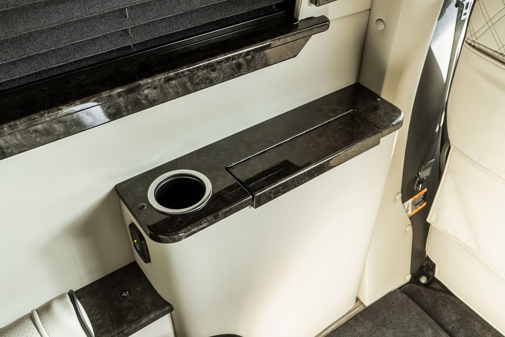 Used 2022 Mercedes-Benz Sprinter 3500 image 25