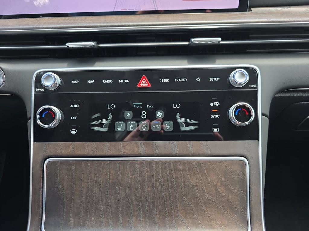 New 2026 Genesis GV80 2.5T Select AWD/4WD image 24