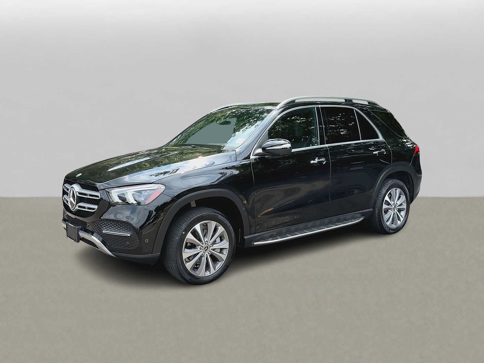 Used 2023 Mercedes-Benz GLE 350 4MATIC image 4