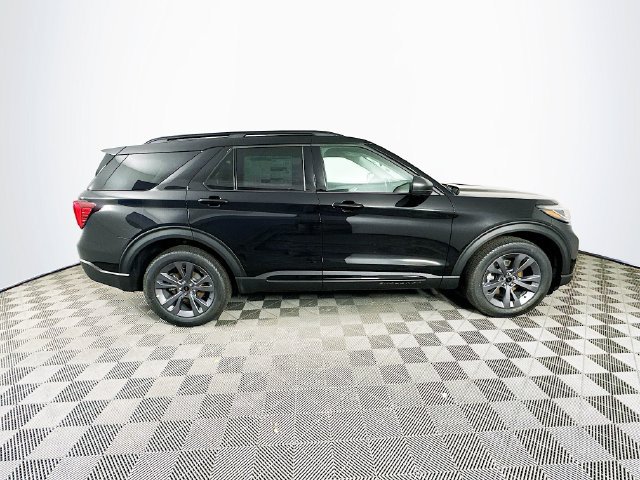 New 2026 Ford Explorer Active w/ Active Comfort Package AWD/4WD image 12
