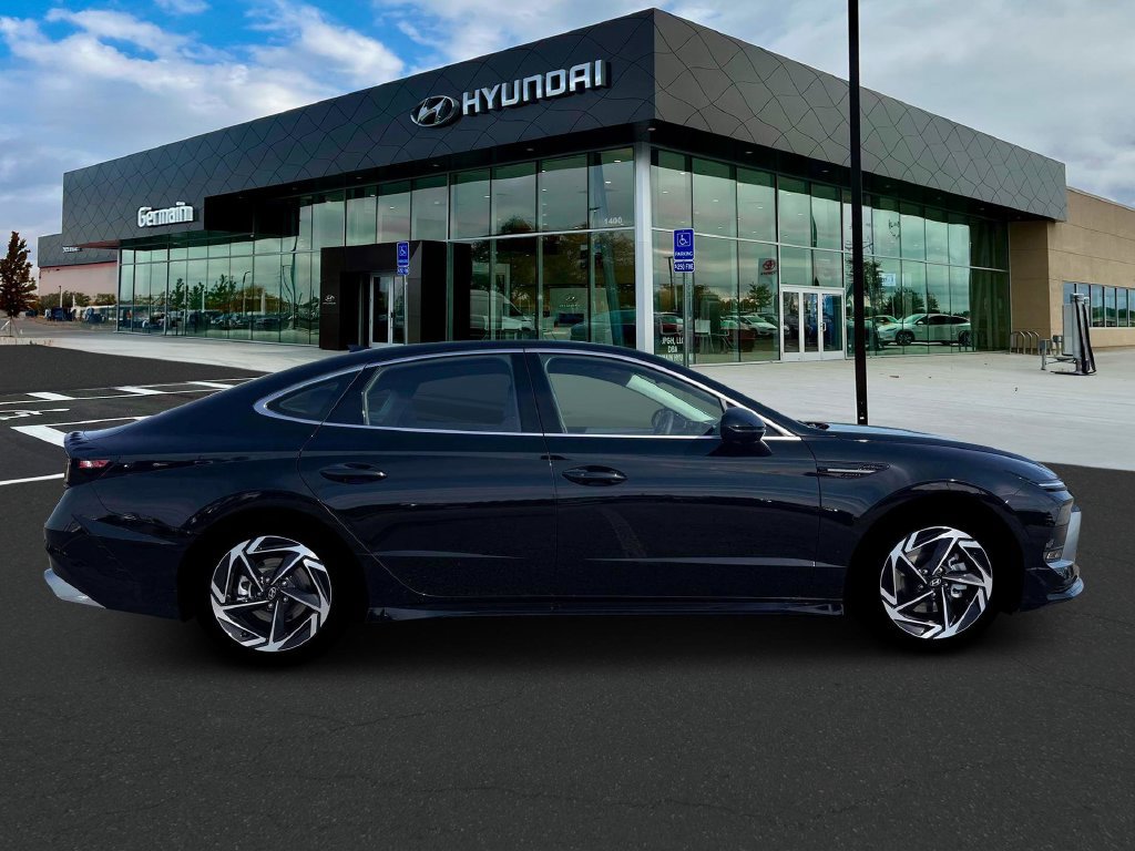 New 2026 Hyundai Sonata SEL AWD/4WD image 9