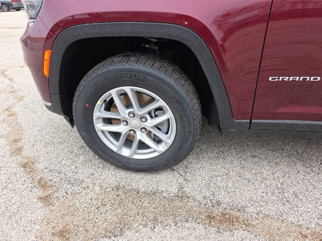 New 2026 Jeep Grand Cherokee L 4WD image 5