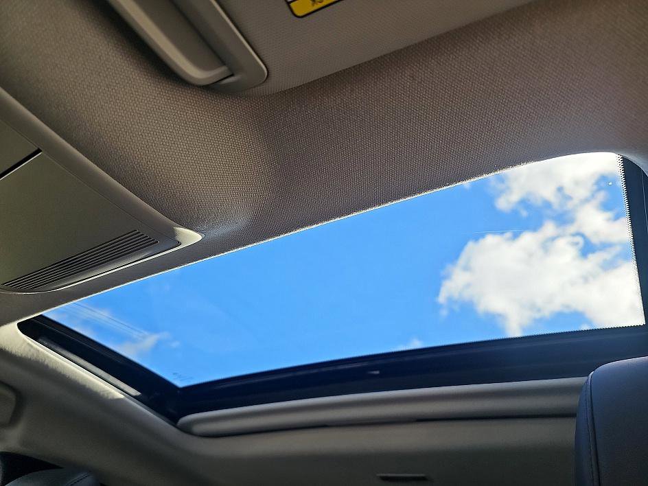 Used 2022 MAZDA CX-30 AWD 2.5 S w/ Premium Package image 30