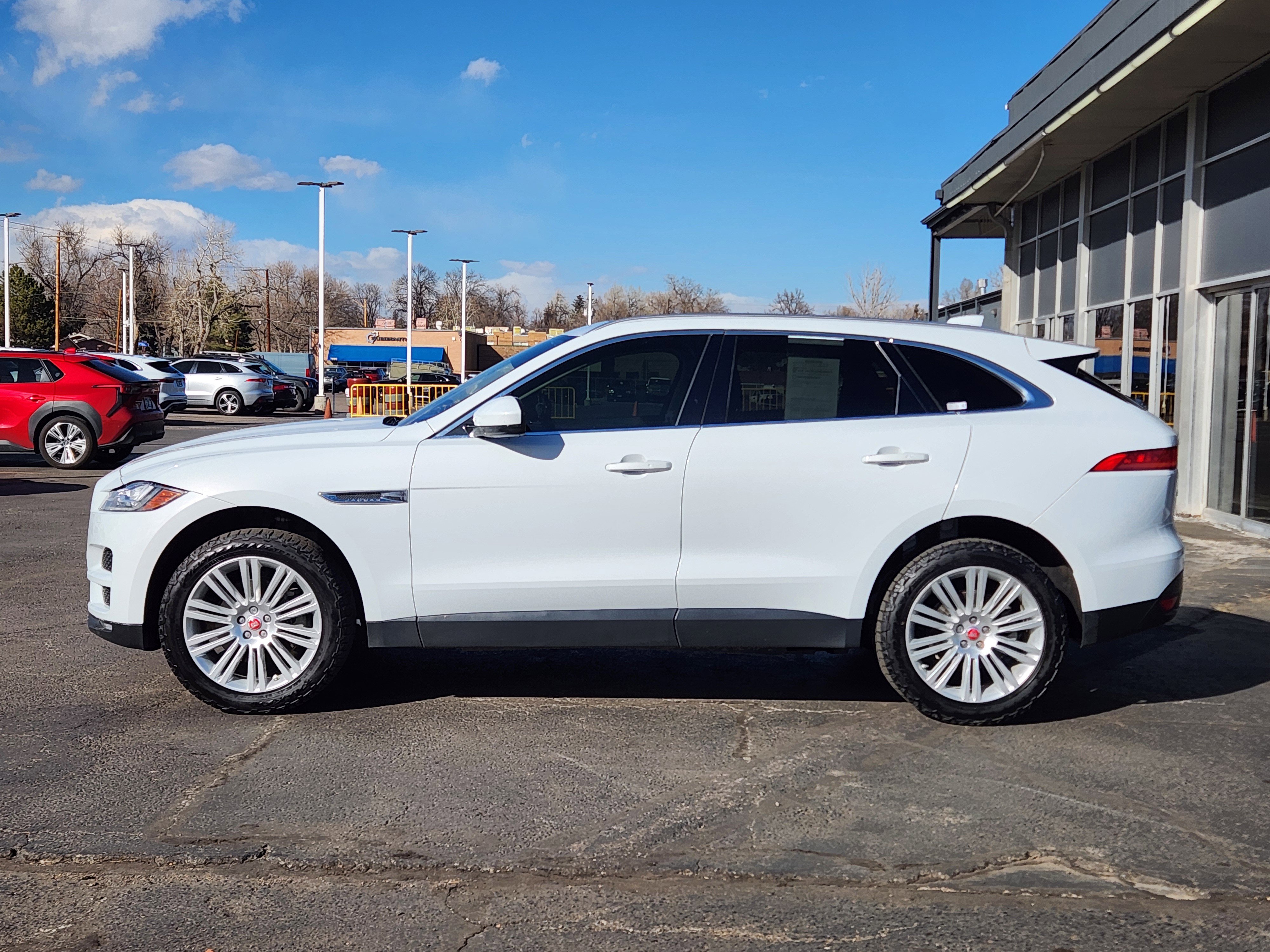Used 2019 Jaguar F-PACE Portfolio image 2