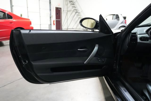 Used 2007 BMW Z4 3.0i image 18