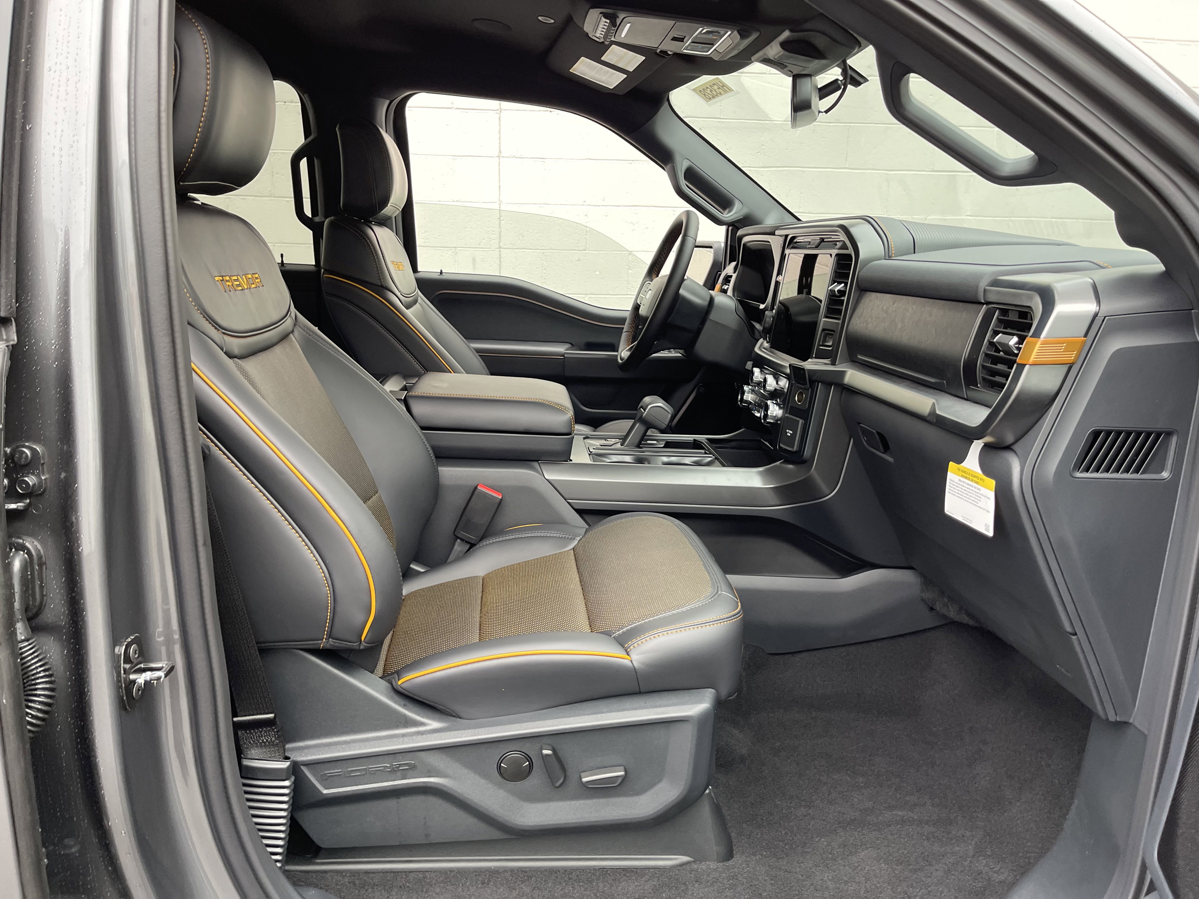 New 2025 Ford F150 Tremor w/ Equipment Group 402A High image 30