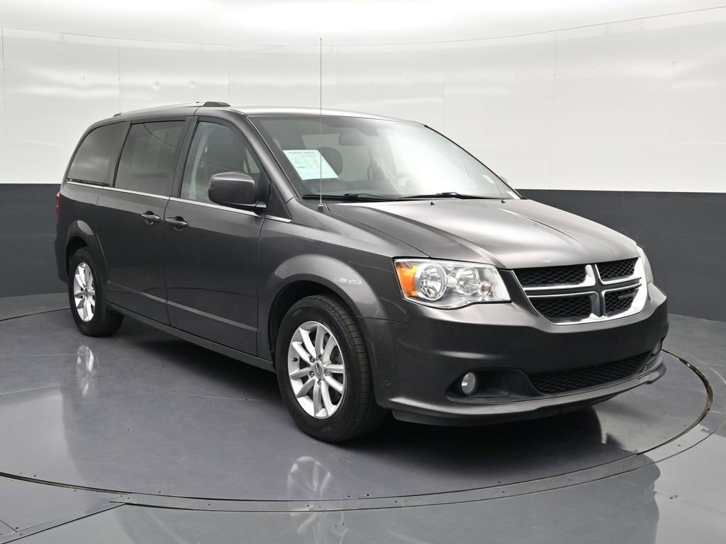 Used 2018 Dodge Grand Caravan SXT image 5