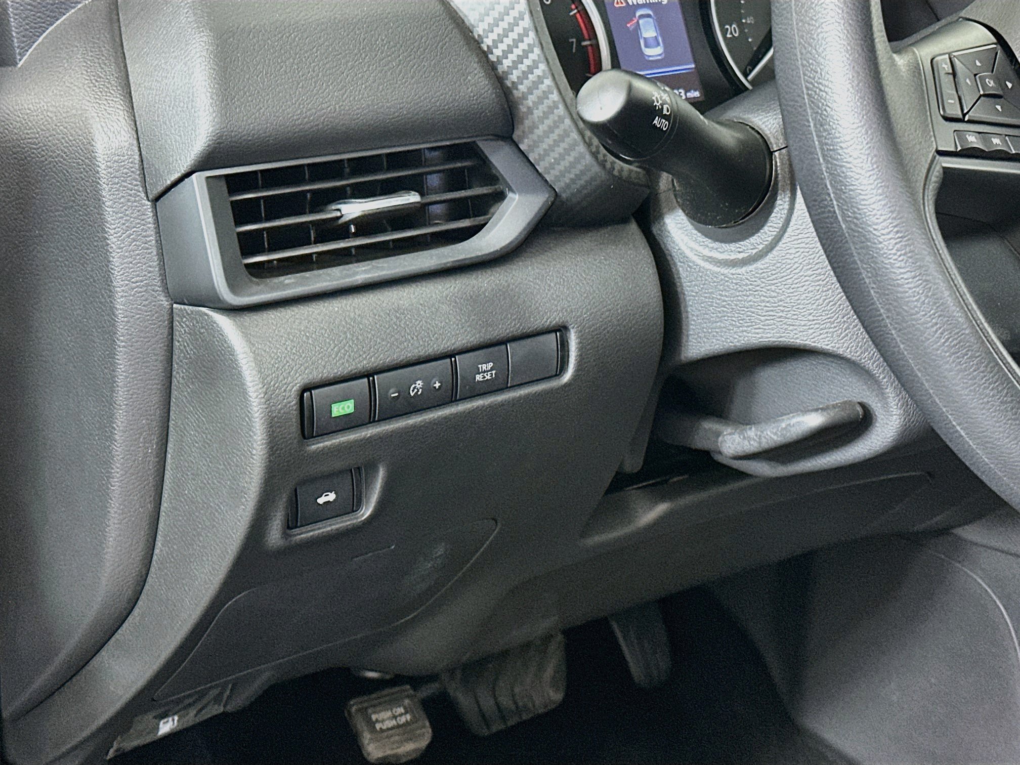 Used 2025 Nissan Sentra S FWD image 17