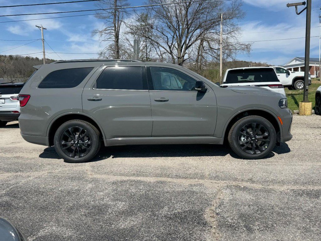 New 2026 Dodge Durango GT image 2