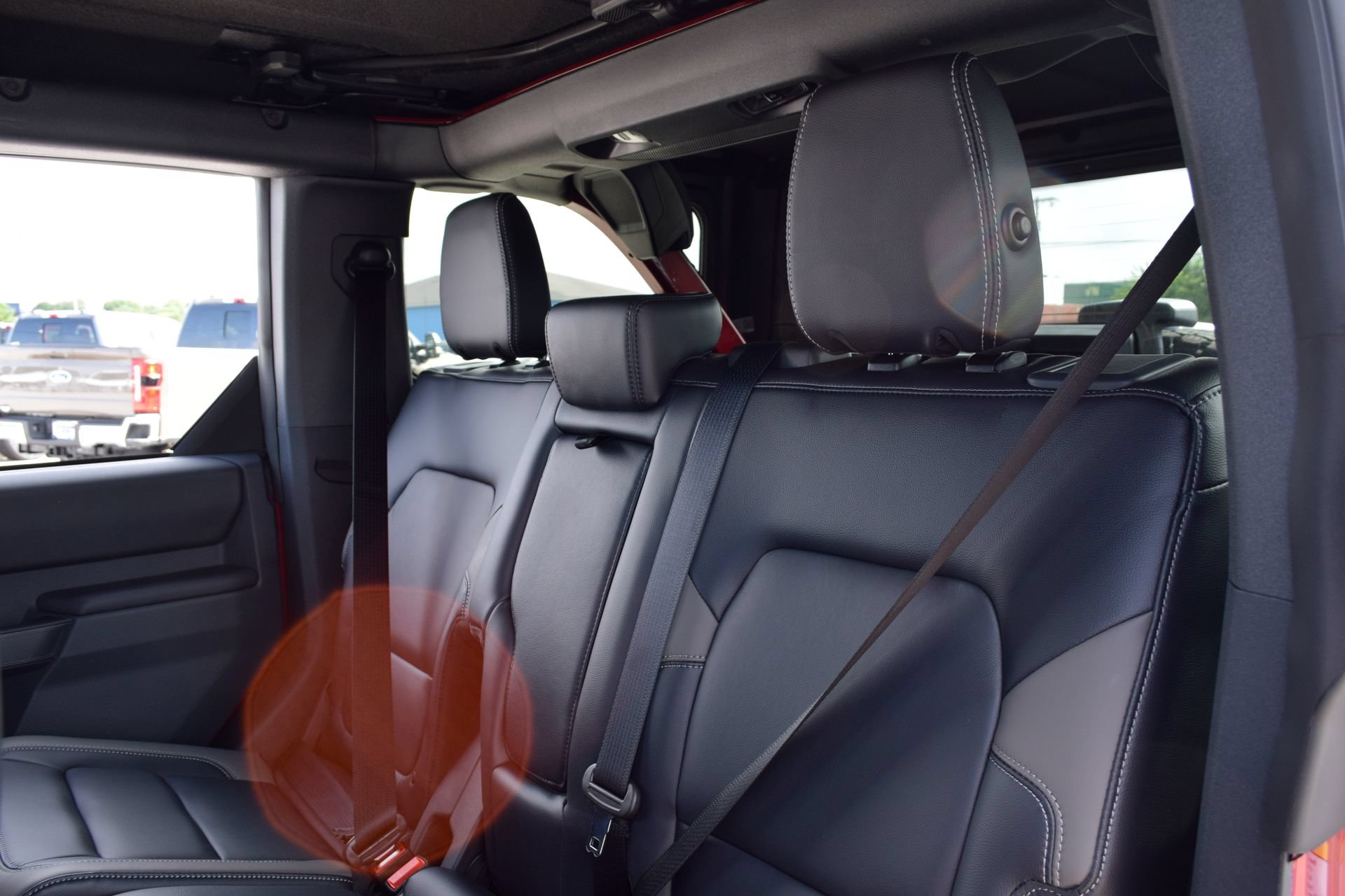 New 2026 Ford Bronco Outer Banks w/ Sasquatch Package AWD/4WD image 18