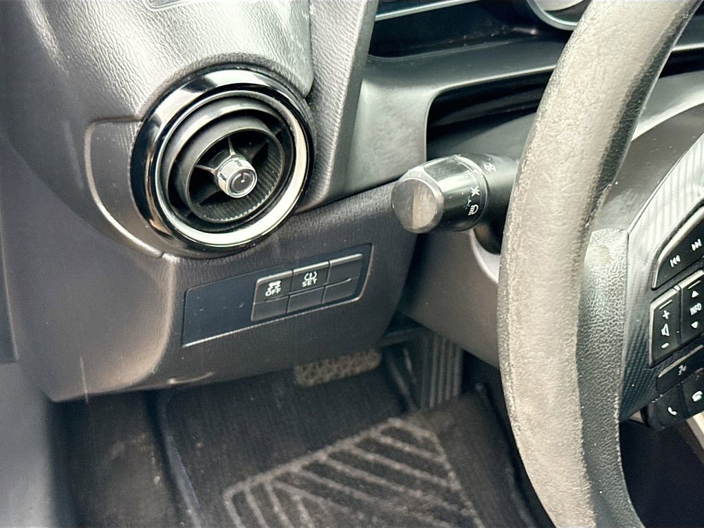 Used 2016 Scion iA image 11