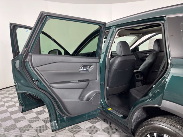 New 2026 Nissan Rogue Dark Armor FWD image 41