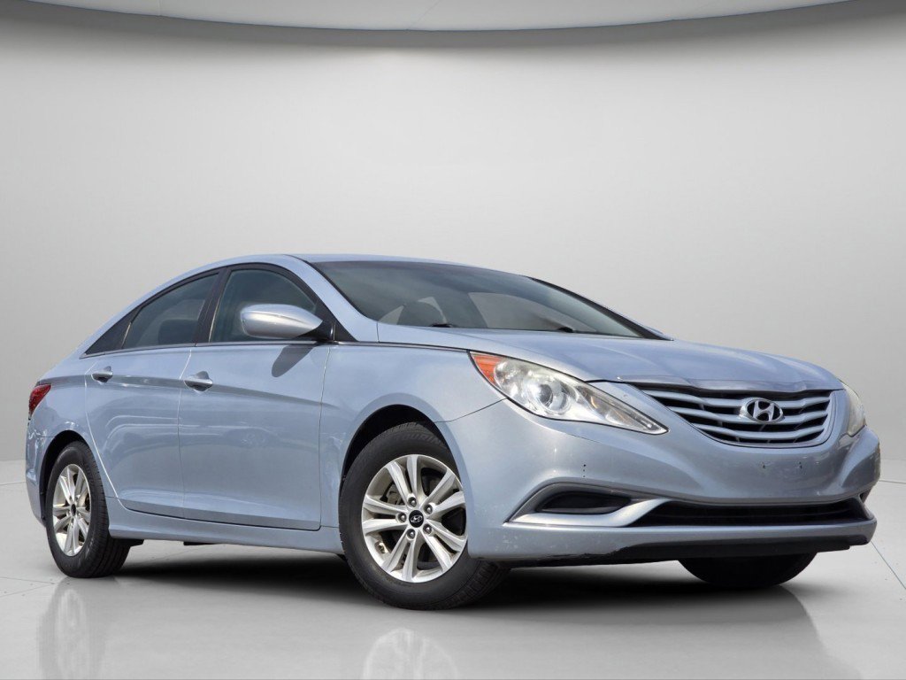 Used 2011 Hyundai Sonata GLS w/ Popular Equipment Pkg 2 image 2