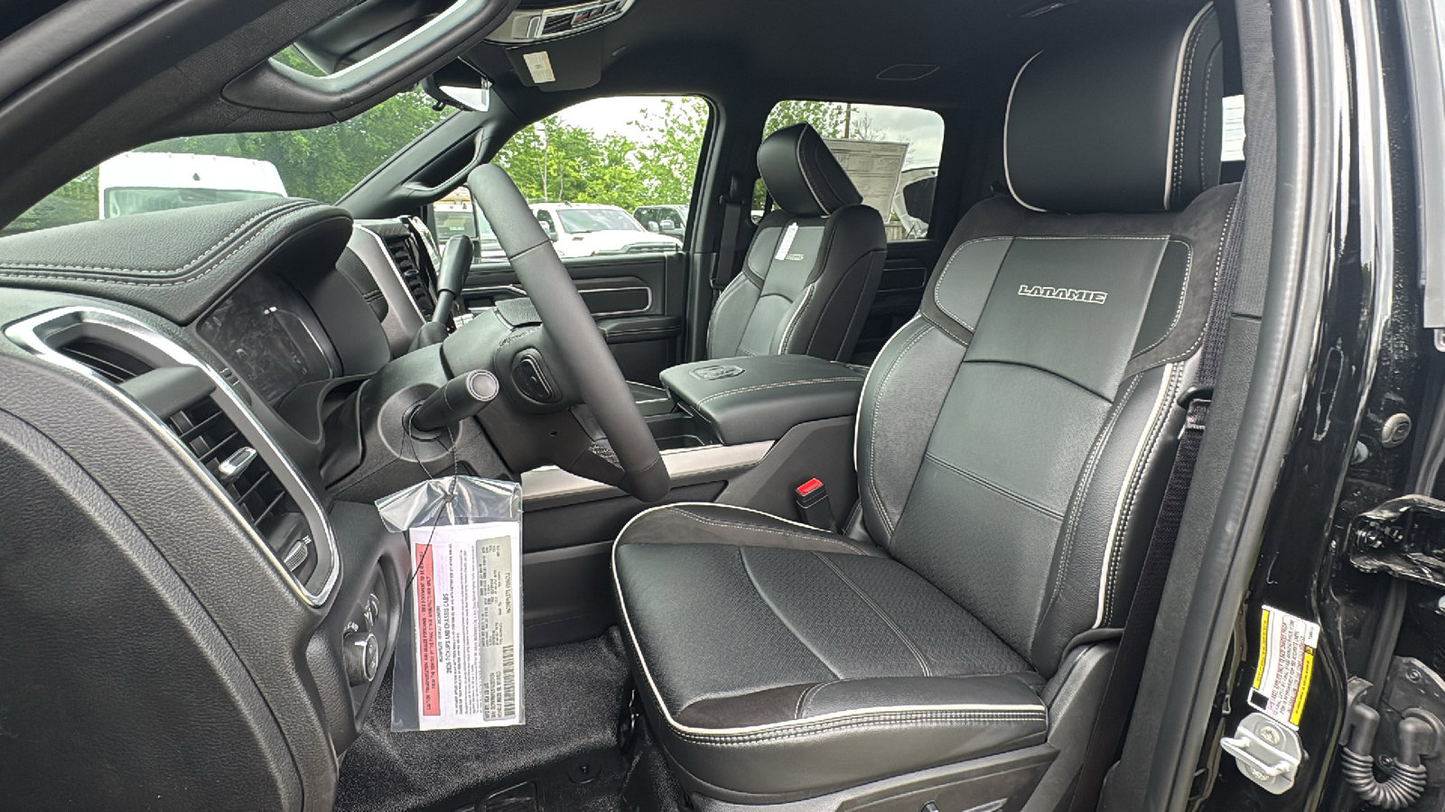 New 2026 RAM 5500 4x4 Crew Cab w/ Laramie Trim Package image 13