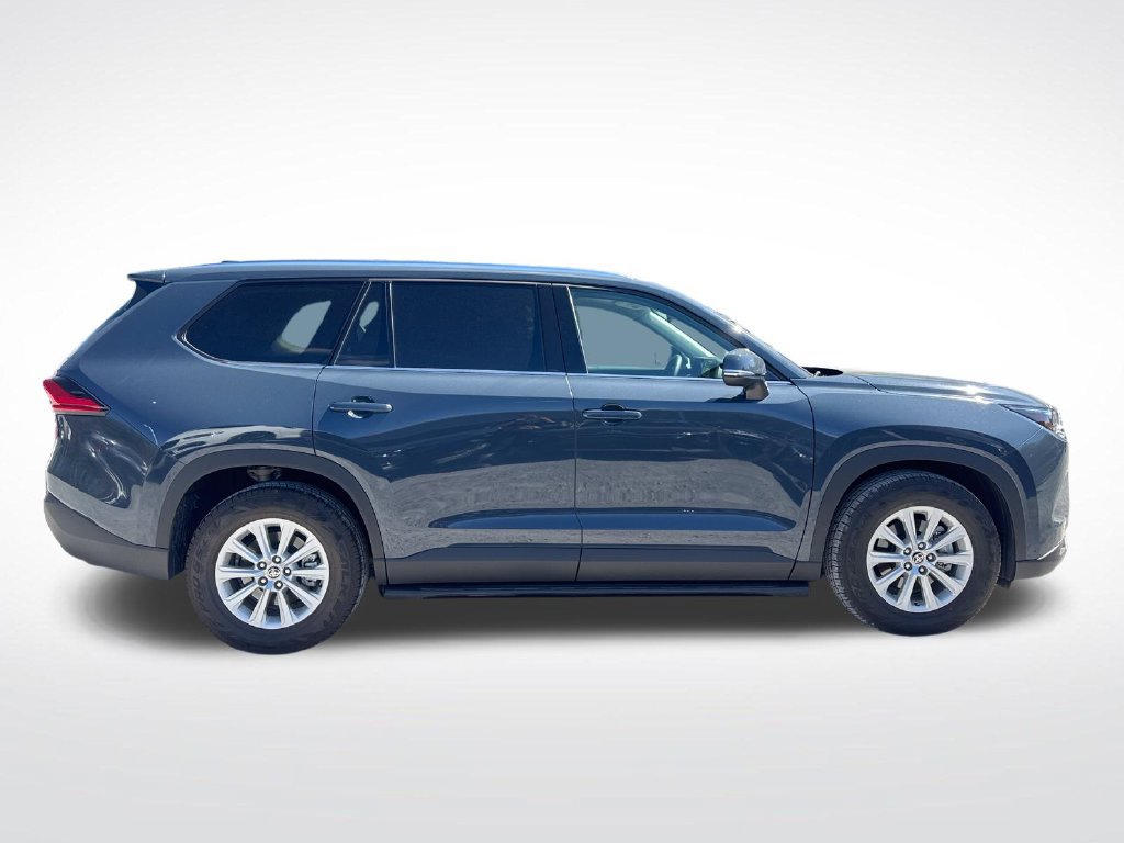 Used 2024 Toyota Grand Highlander AWD image 6