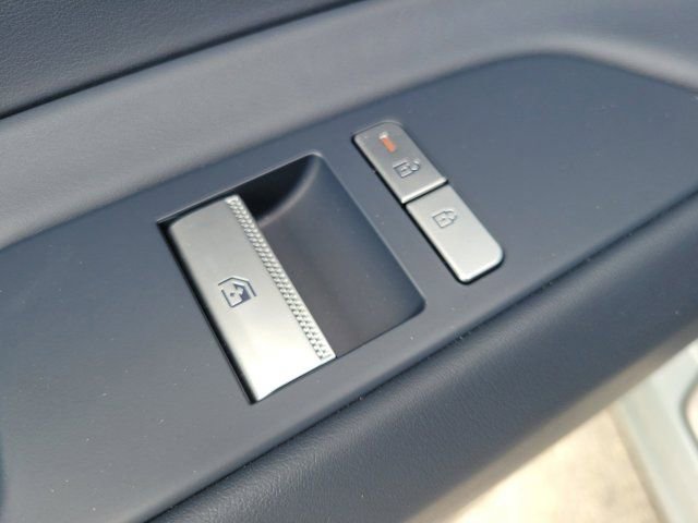 Used 2025 Genesis GV80 3.5T e-SC image 14