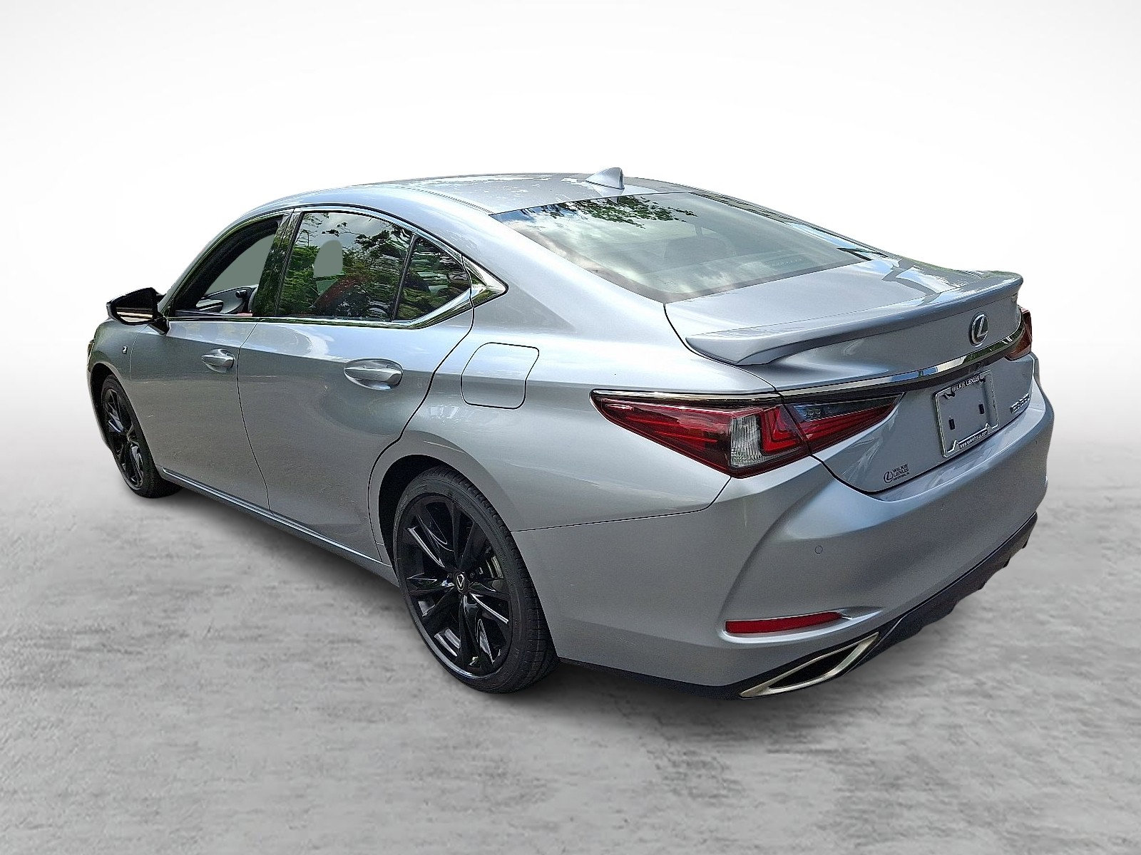 Certified 2023 Lexus ES 350 F Sport w/ Accessory Package (Z1) FWD image 4