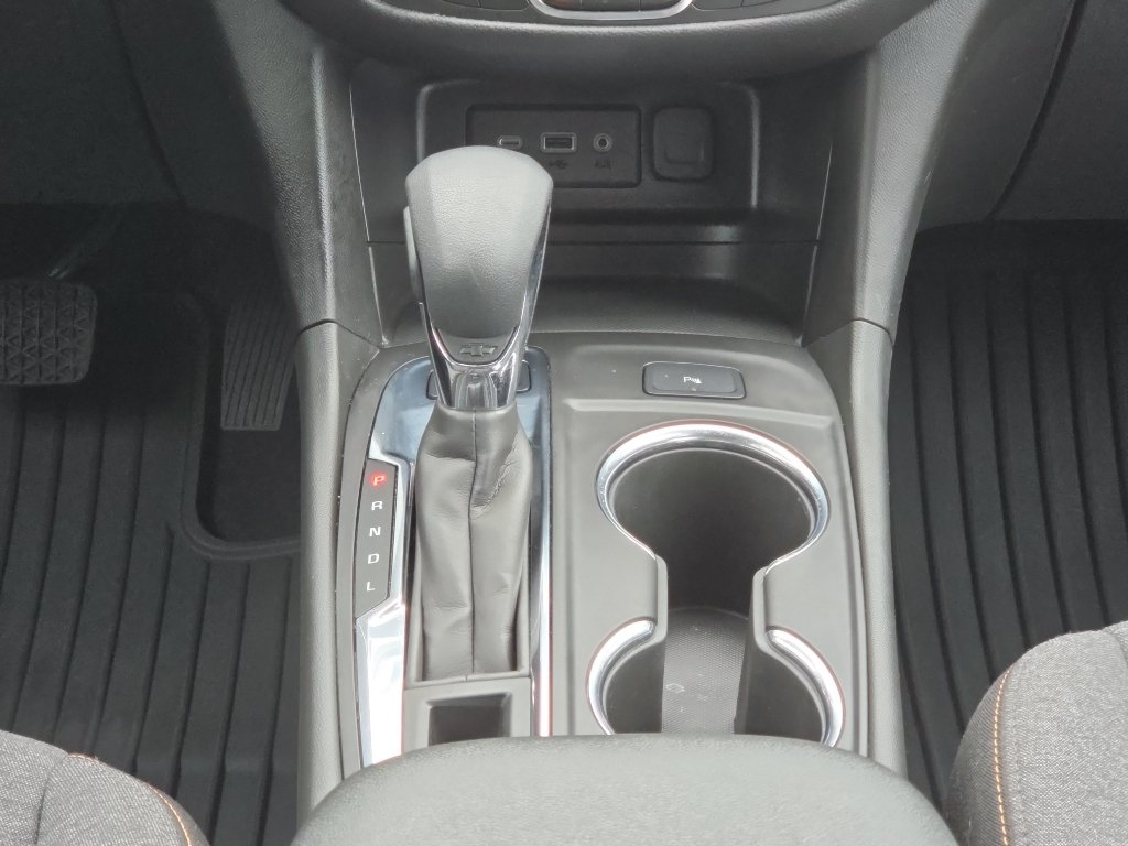 Certified 2023 Chevrolet Equinox LT AWD/4WD image 24