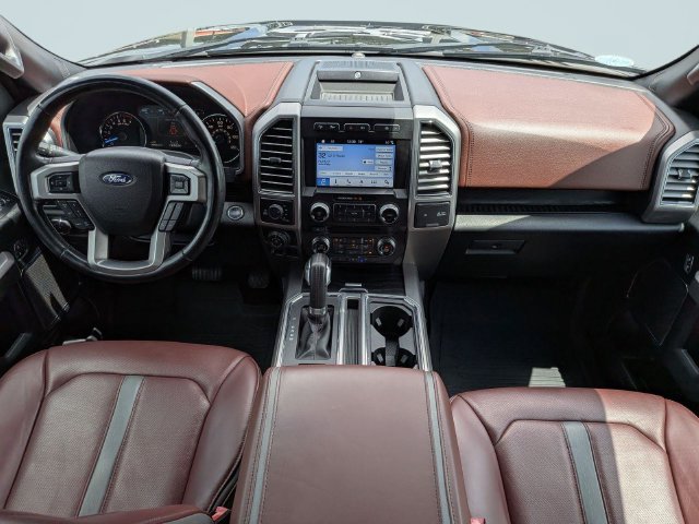 Used 2018 Ford F150 Platinum w/ Equipment Group 701A Luxury AWD/4WD image 13