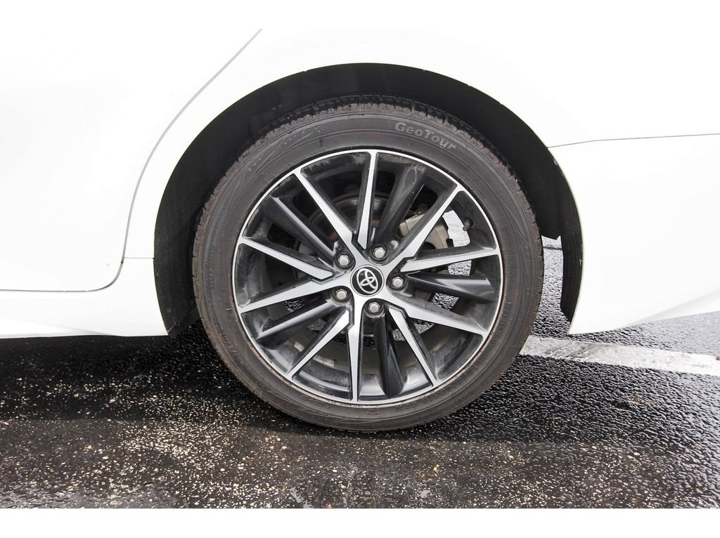 Used 2023 Toyota Camry SE FWD image 33