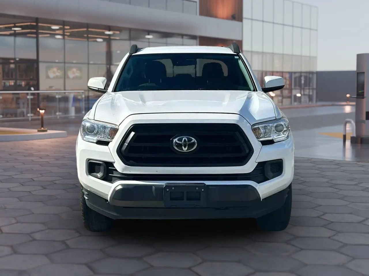 Used 2020 Toyota Tacoma SR image 15