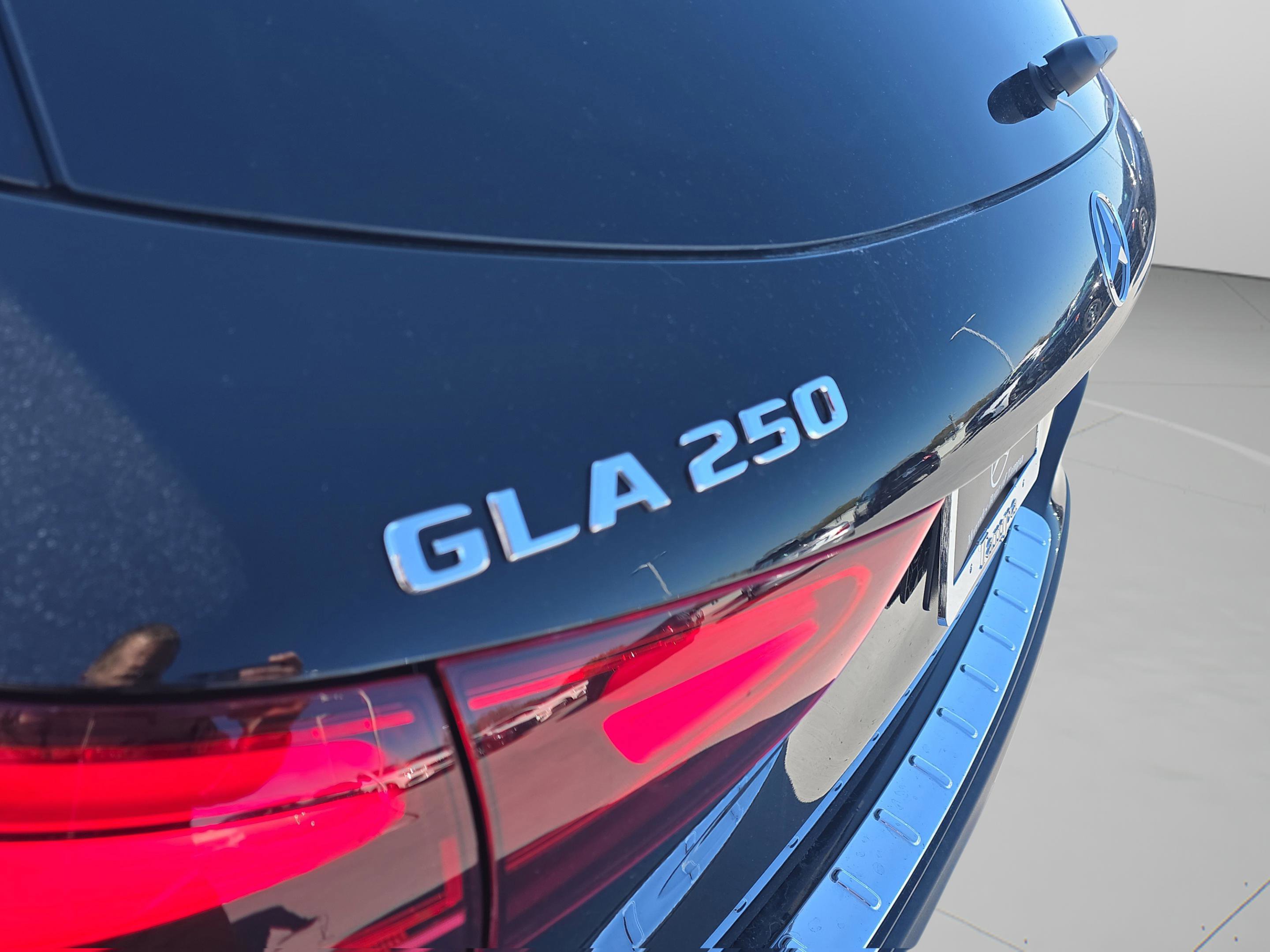 Certified 2026 Mercedes-Benz GLA 250 4MATIC image 29