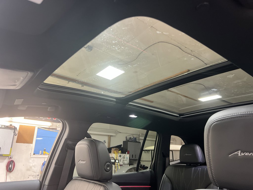 New 2026 Buick Enclave Avenir w/ Super Cruise Package image 39