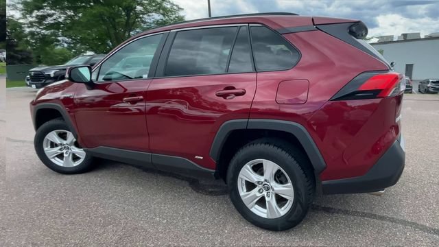 Certified 2020 Toyota RAV4 LE AWD/4WD image 4
