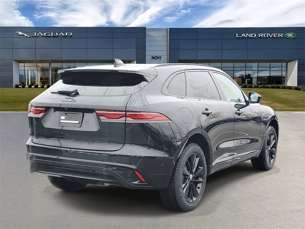 New 2025 Jaguar F-PACE R-Dynamic S image 3