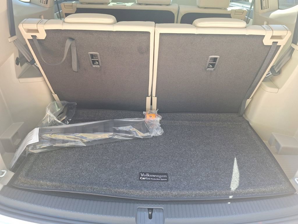 New 2026 Volkswagen Atlas SE image 28