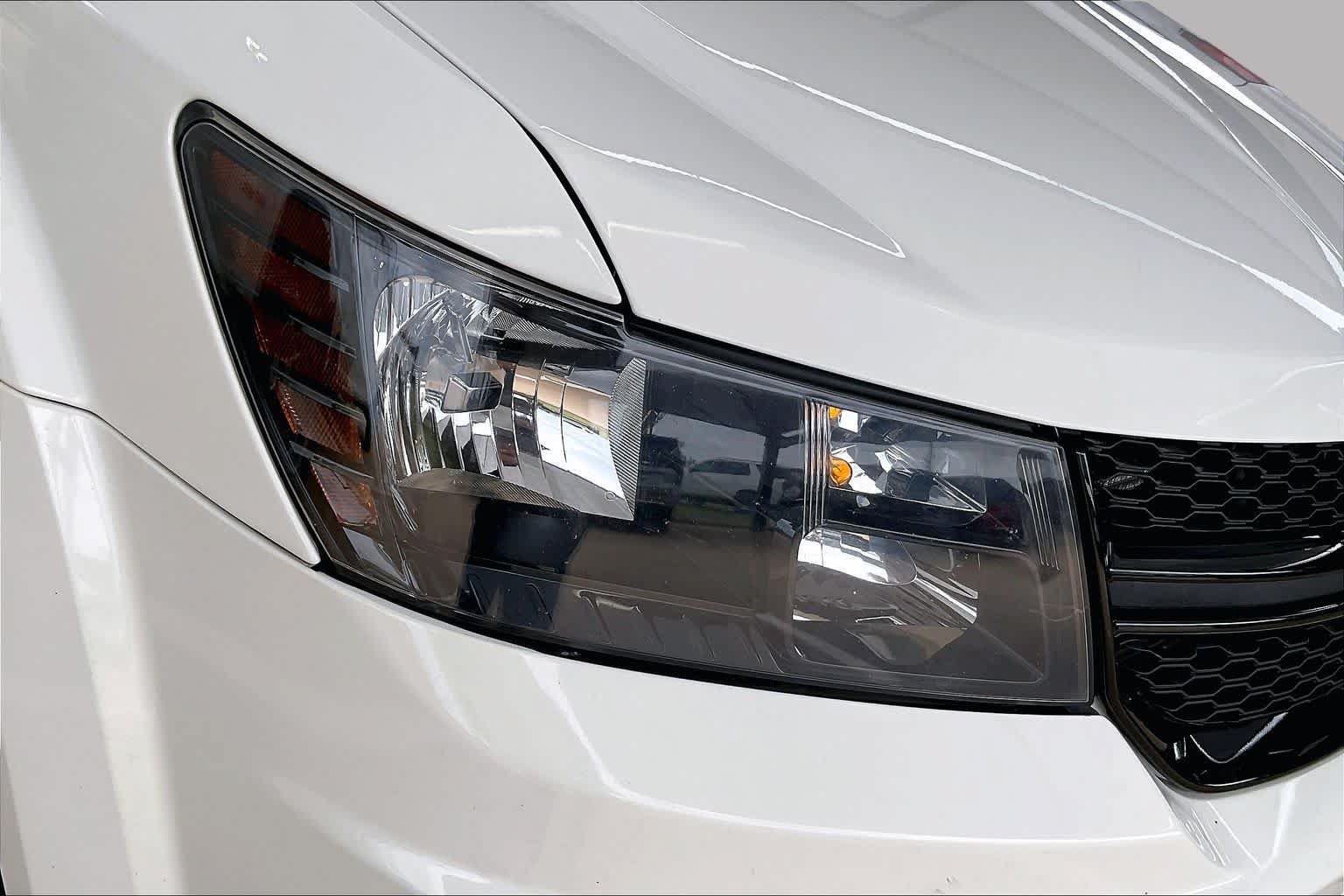 Used 2018 Dodge Journey SE w/ Popular Equipment Group FWD image 26