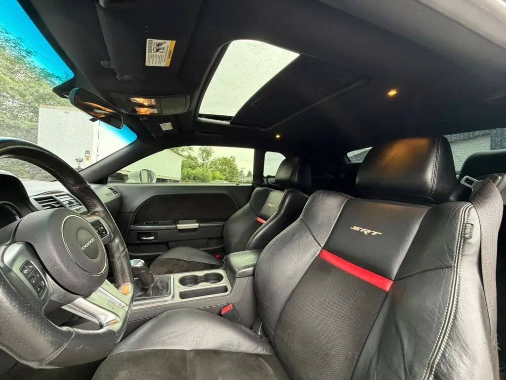 Used 2012 Dodge Challenger SRT8 RWD image 17