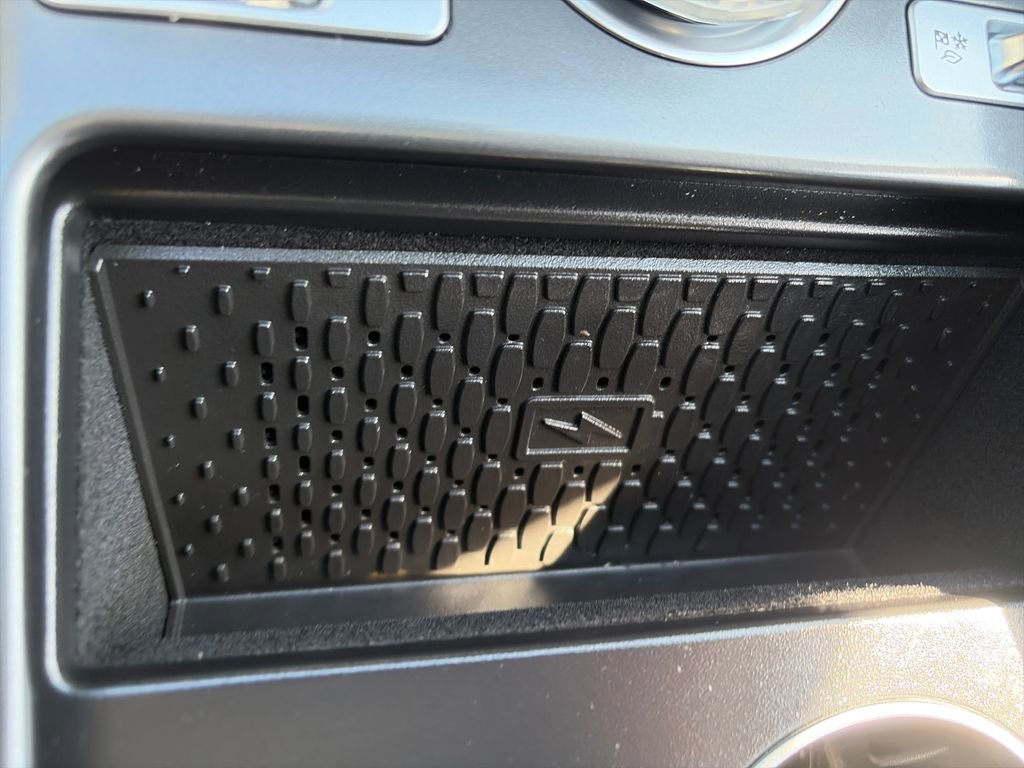 Used 2025 Lincoln Nautilus Premier w/ Equipment Group 102A image 29