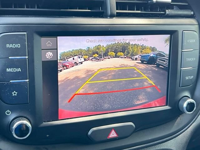 Certified 2025 Kia Soul LX w/ LX Technology Package FWD image 35