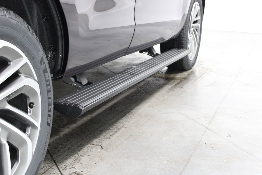 New 2026 Lincoln Navigator Reserve image 13