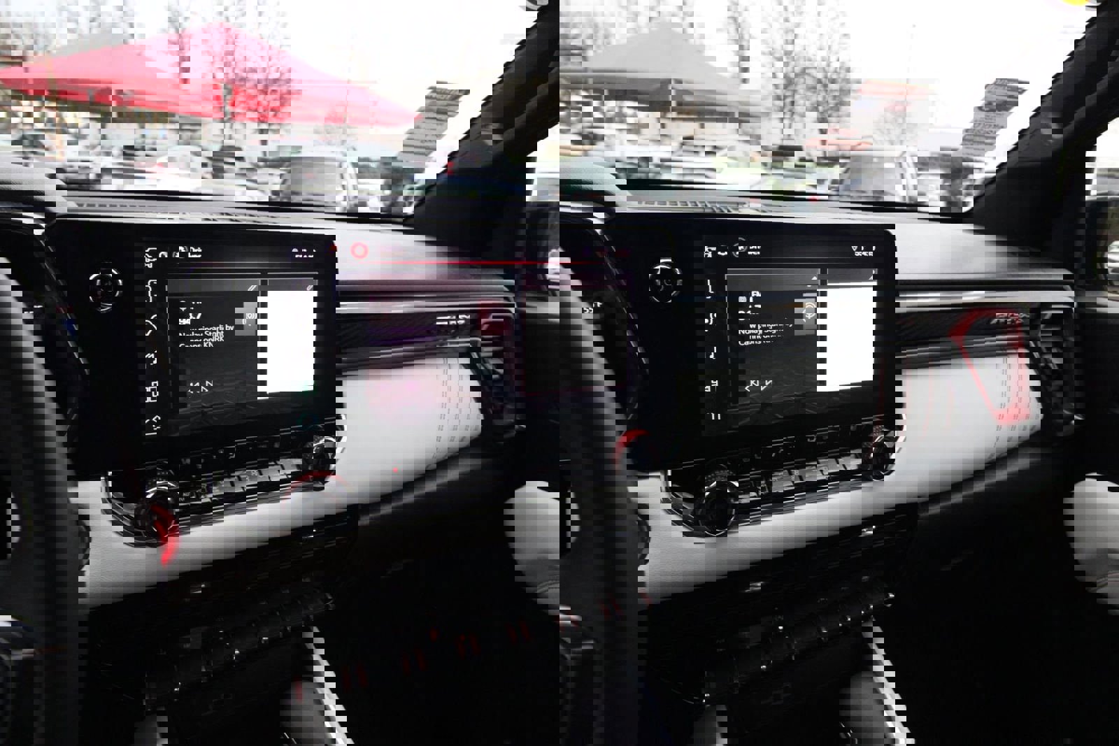 Used 2024 GMC Canyon AT4X AWD/4WD image 15