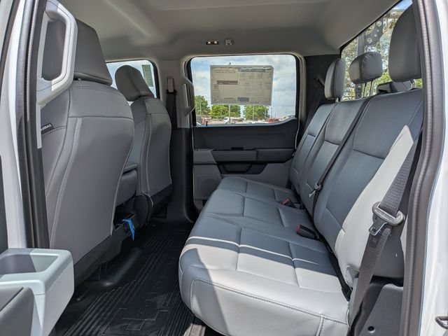New 2026 Ford F250 XL w/ XL Chrome Package AWD/4WD image 15