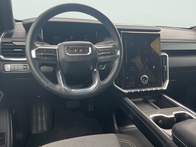 Used 2025 GMC Acadia Elevation FWD image 17