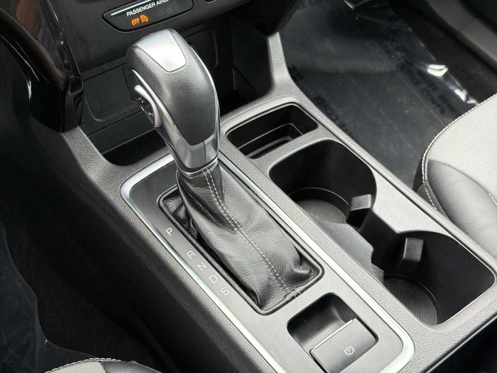Used 2019 Ford Escape SE FWD image 25