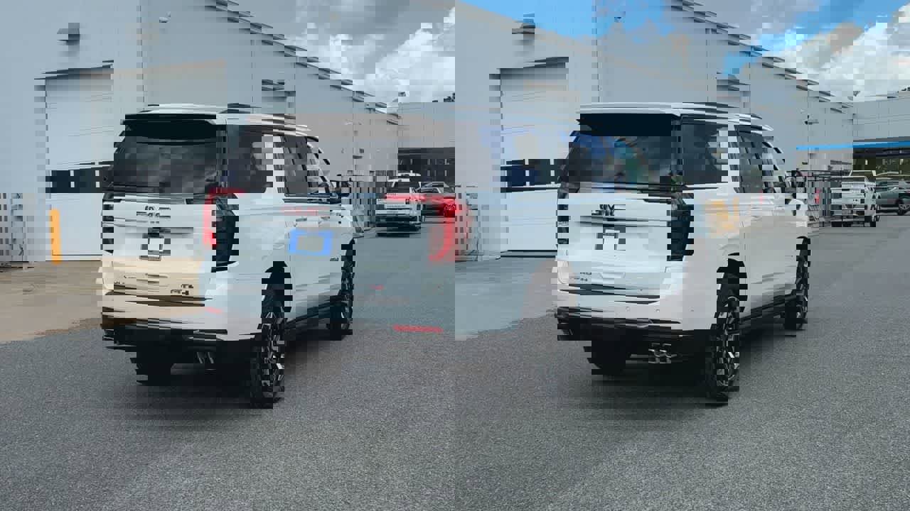 New 2026 GMC Yukon XL AT4 w/ AT4 Premium Plus Package image 8