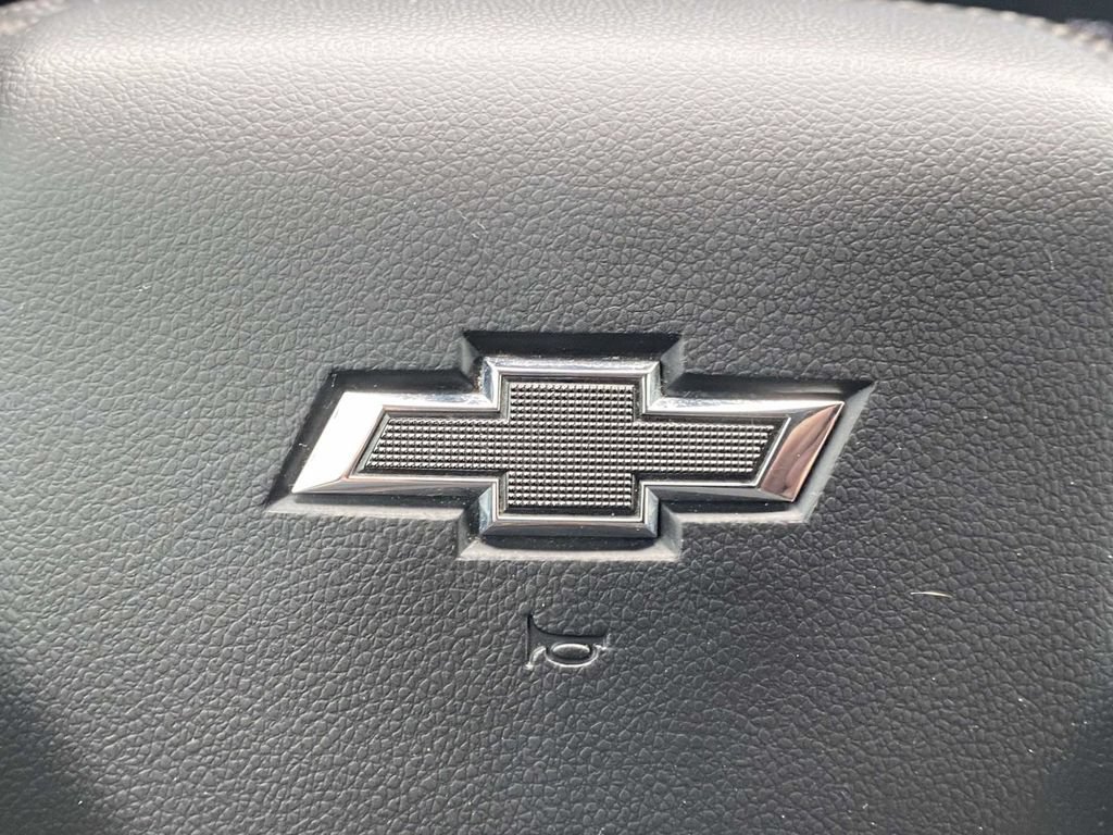 Used 2021 Chevrolet Tahoe Z71 AWD/4WD image 32