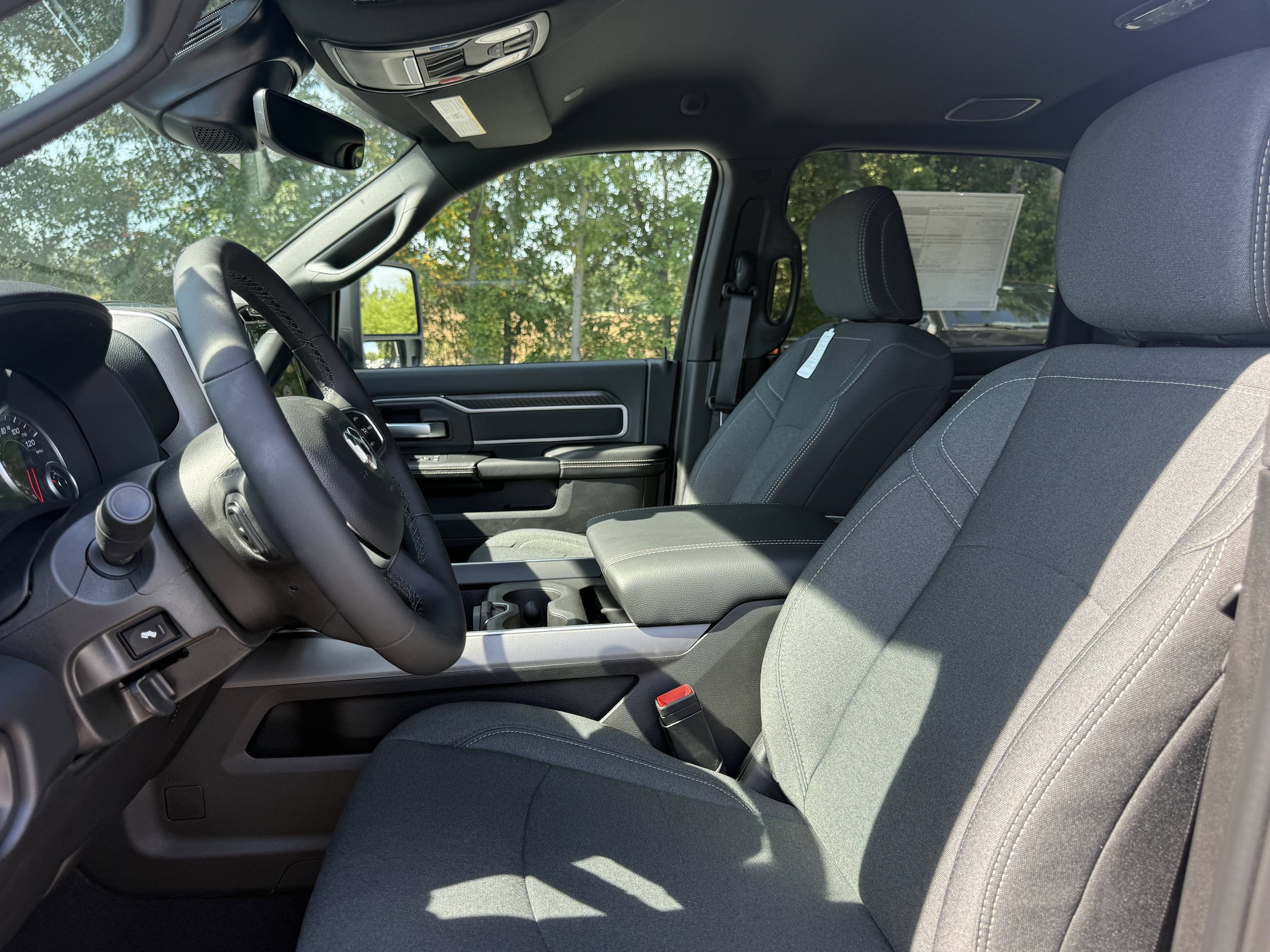 New 2026 RAM 3500 Big Horn AWD/4WD image 11