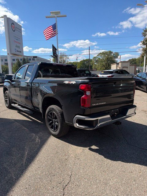 Used 2021 Chevrolet Silverado 1500 LT AWD/4WD image 7