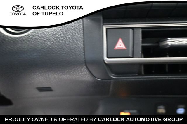 Used 2025 Toyota Camry SE FWD image 14