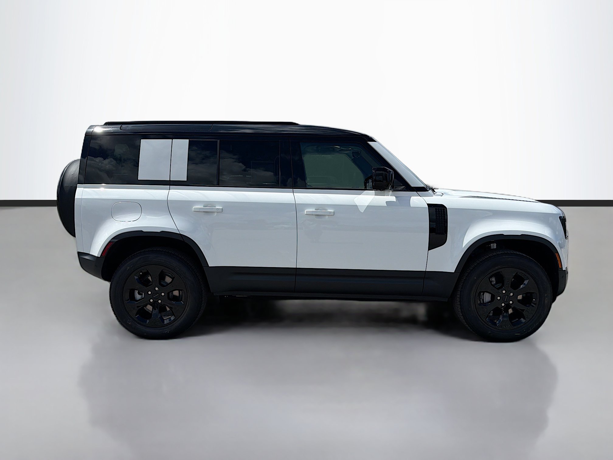 New 2026 Land Rover Defender 110 S AWD/4WD image 6