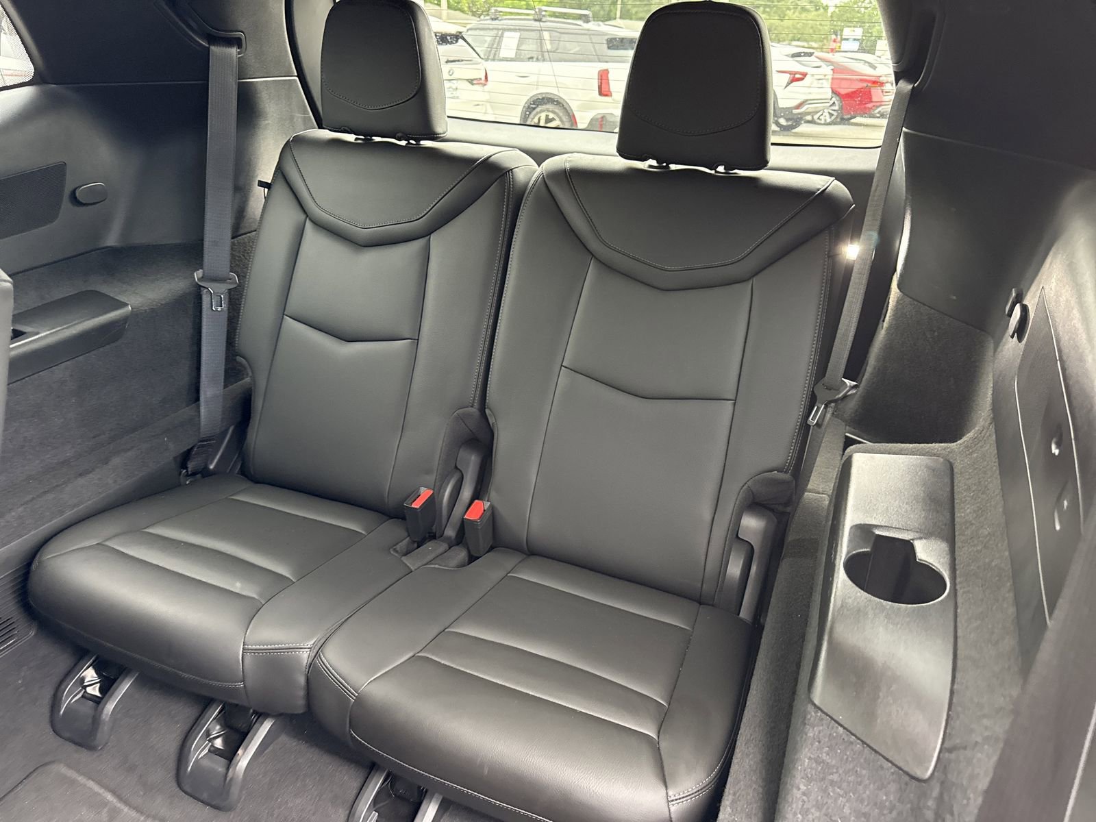 Used 2024 Cadillac XT6 Luxury FWD image 12