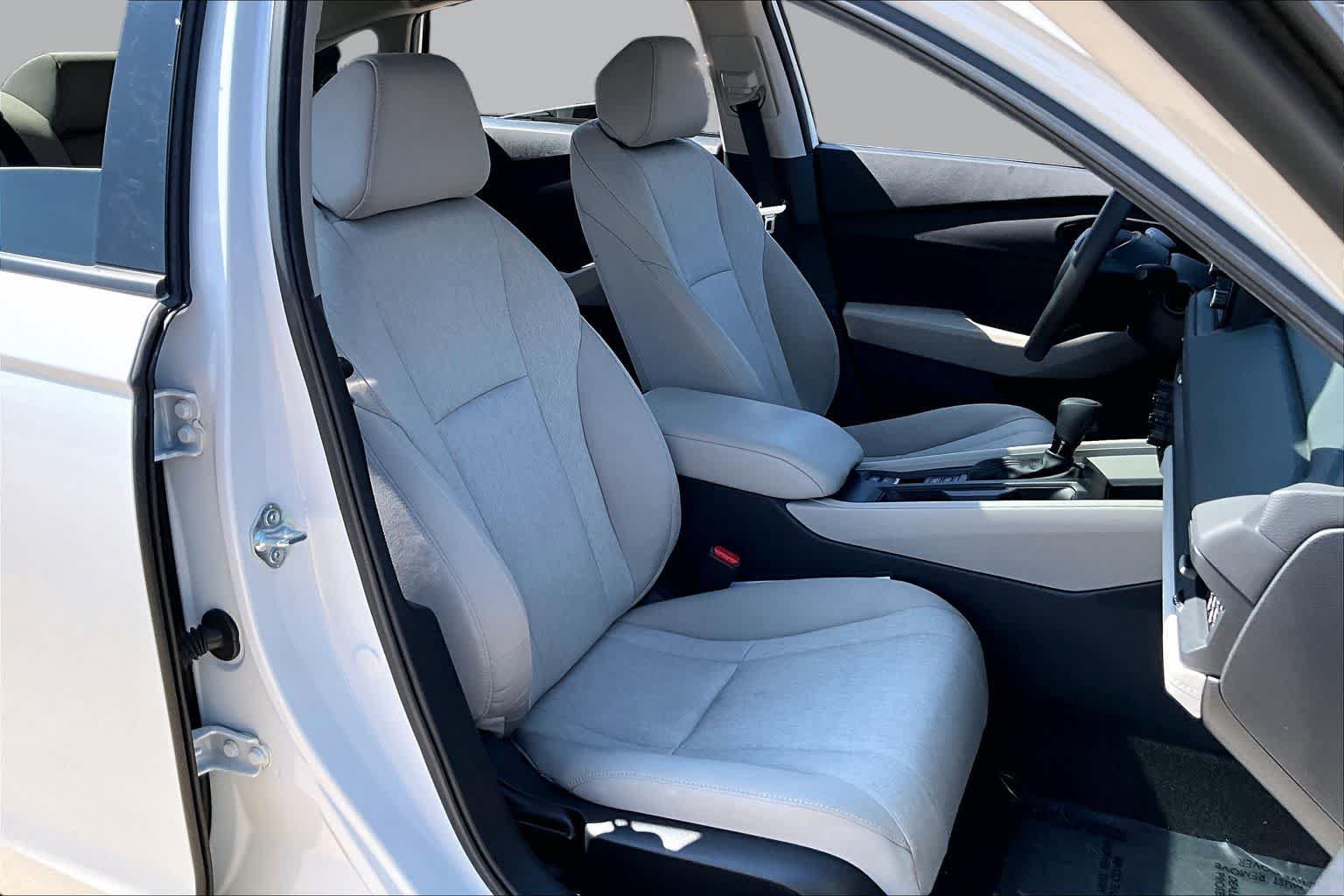 Used 2024 Honda Accord EX image 9