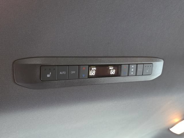 Used 2024 Toyota Sienna Platinum AWD/4WD image 11